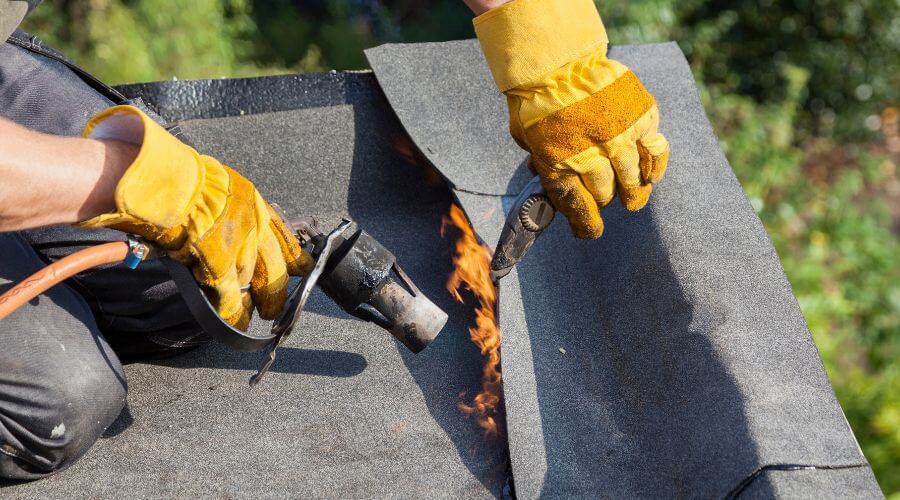 Professional flood damage restoration services in Evening Shade, AR